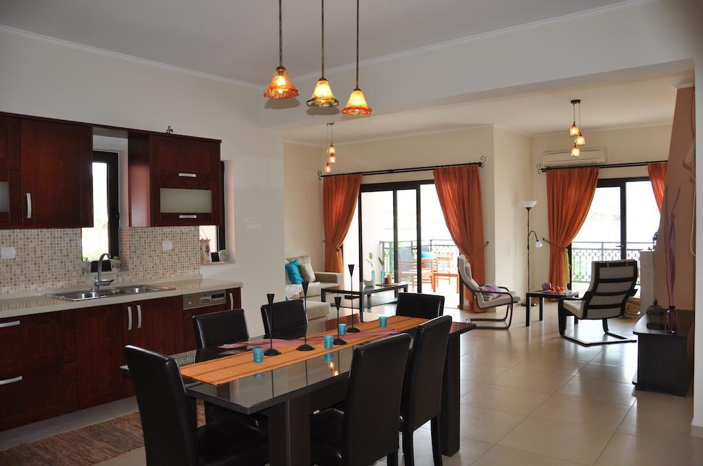 Porfyra'S Island Apartment Makriyialós Phòng bức ảnh